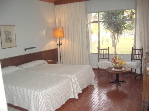 Hotel Bailen خاين الغرفة الصورة